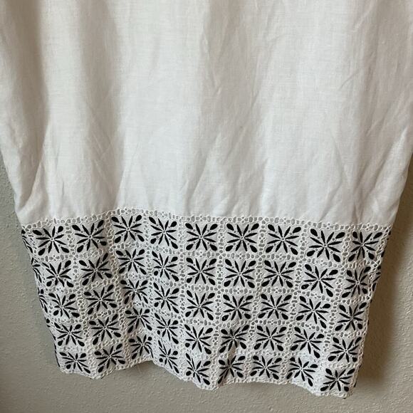 Ann Mashburn Black and White Eyelet Flutter Sleeve Shift Dress Size Large - Picture 6 of 12